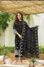 Aqua Blue Floral Printed Cotton Kurta Set with Scallop Dupatta - Image 3
