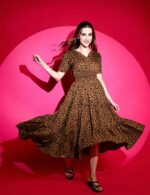 Elegant Black Abstract Print Flared Midi Dress