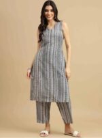 Elegant Black Vertical Stripe Kurta Pant Co-Ord Set (Sleeveless Ethnic Wear)l - Image 2